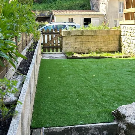 Maison De Ville A 3 Kilometre Du Centre De Cognac , Jacuzzi Privee Et Disponible Sur Place Saint-Brice  Exterior photo