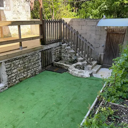 Maison De Ville A 3 Kilometre Du Centre De Cognac , Jacuzzi Privee Et Disponible Sur Place Saint-Brice  Exterior photo