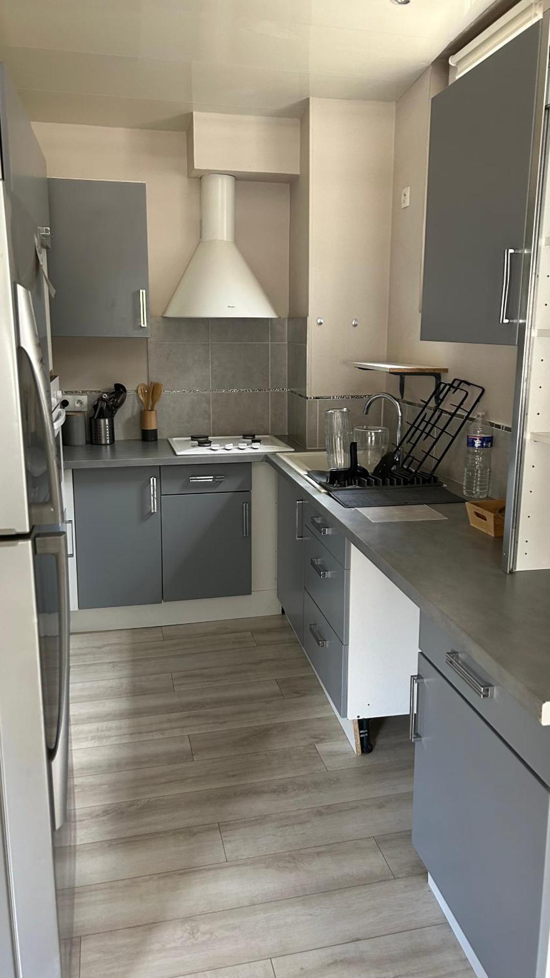 Maison De A 3 Kilometre Du Centre De Cognac , Jacuzzi Privee Et Disponible Sur Place