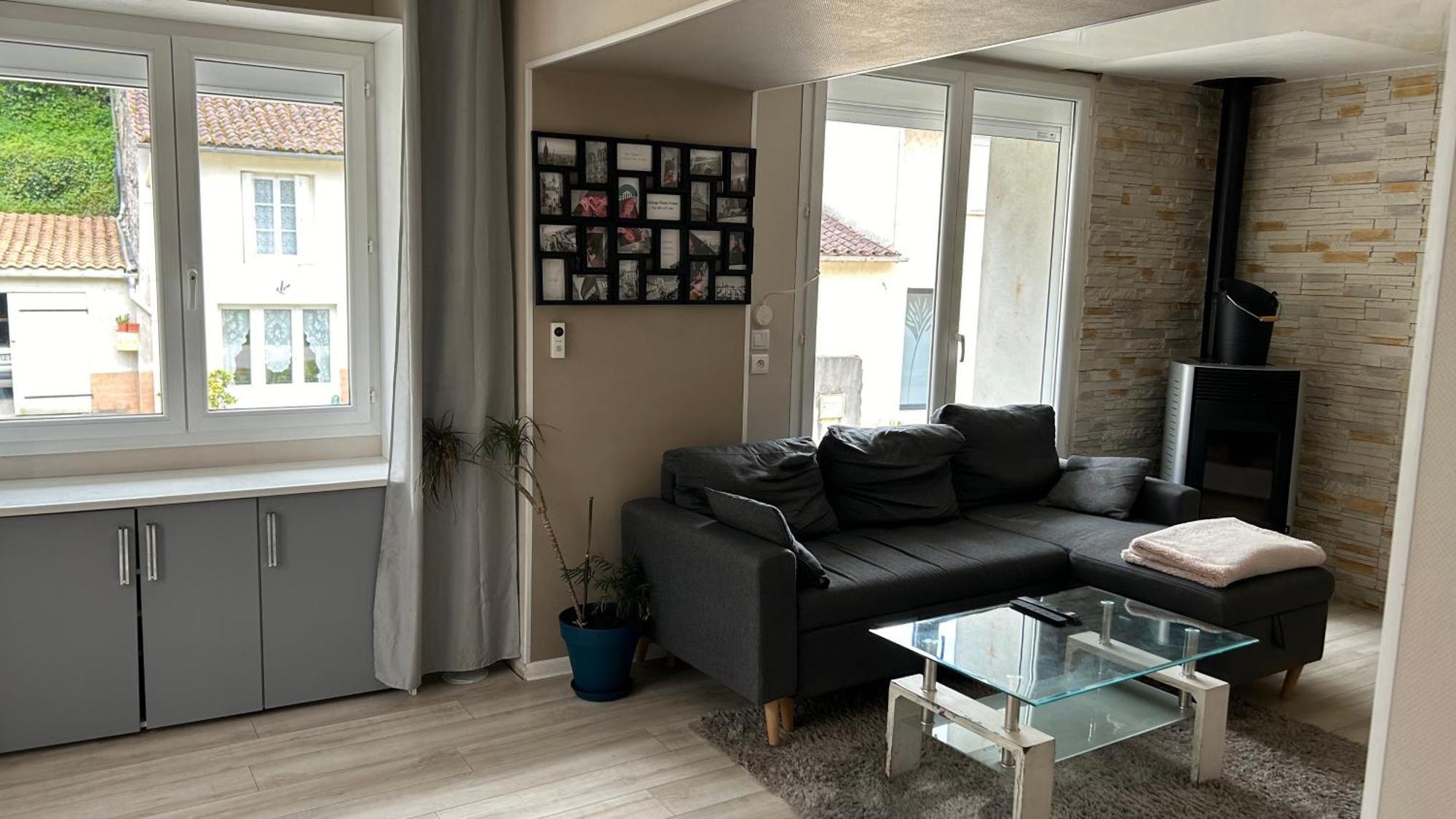 Maison De A 3 Kilometre Du Centre De Cognac , Jacuzzi Privee Et Disponible Sur Place Apartment Saint-Brice (Charente)